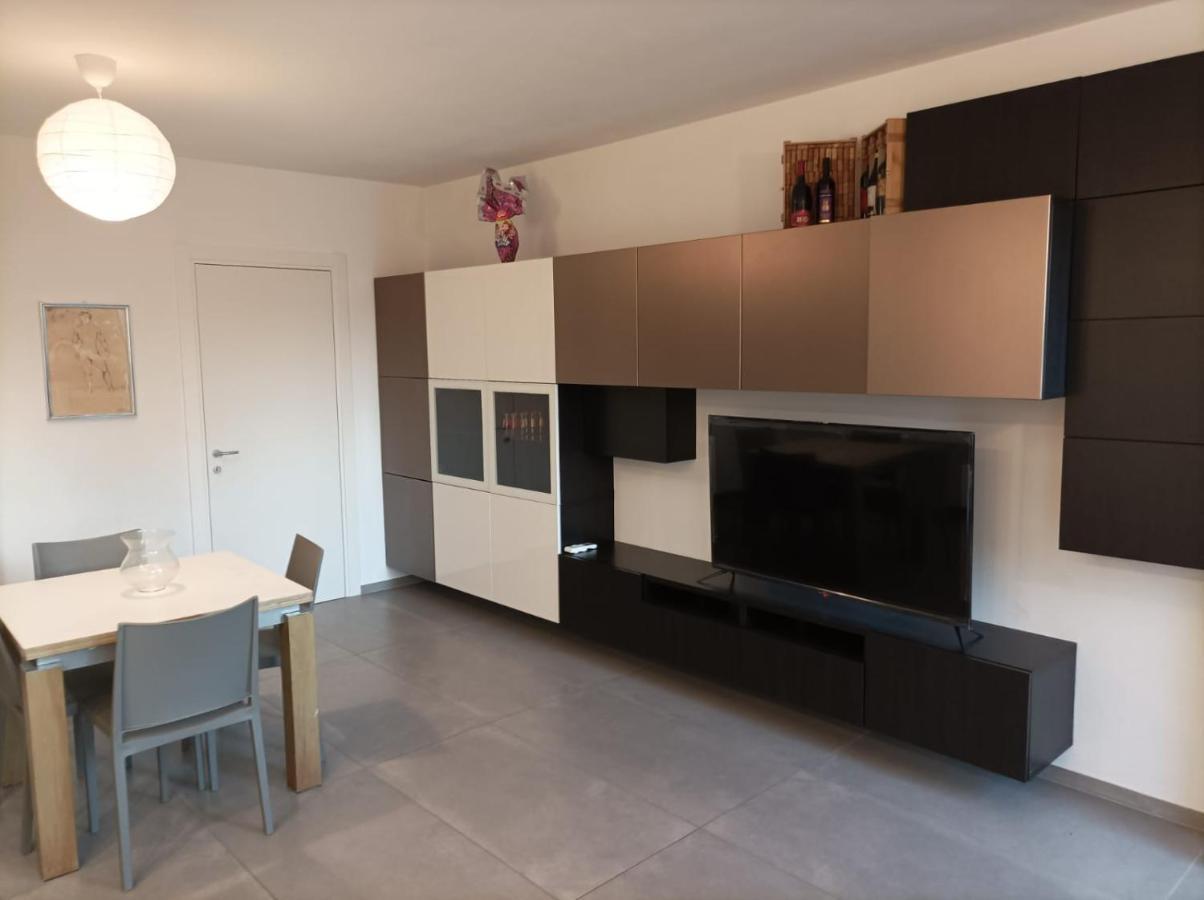 Apartamento Caky'S House Desenzano del Garda Exterior foto